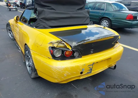 2005 Honda S2000 from USA, damaged, VIN JHMAP21455S003516